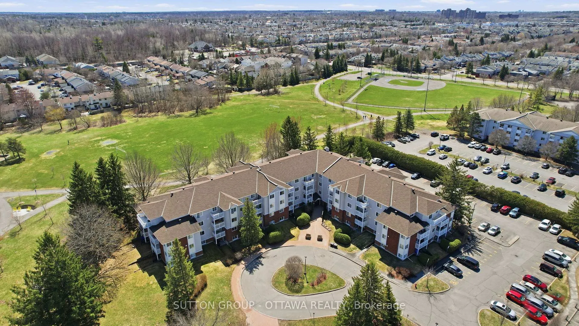 Photo 26 of Unit 101, 268 Lorry Greenberg Drive, Ottawa, Hunt Club Park/Greenboro — HOMEH