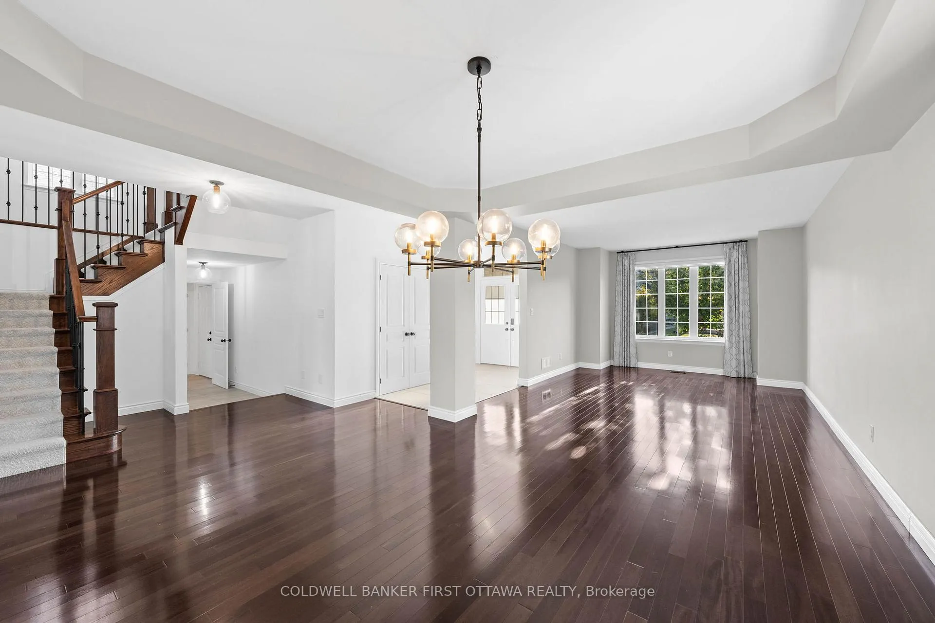Photo 7 of 441 Blackleaf Drive, Ottawa, Barrhaven - Stonebridge — HOMEH