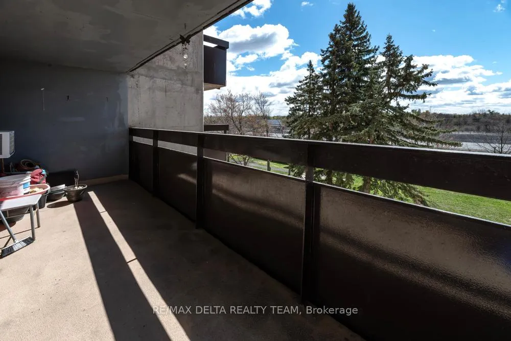 Photo 12 of Unit 402, 2000 Jasmine Crescent, Ottawa, Beacon Hill South — HOMEH