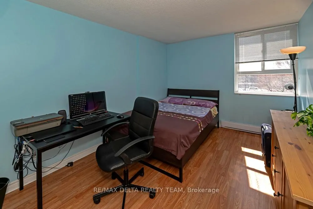 Photo 14 of Unit 402, 2000 Jasmine Crescent, Ottawa, Beacon Hill South — HOMEH