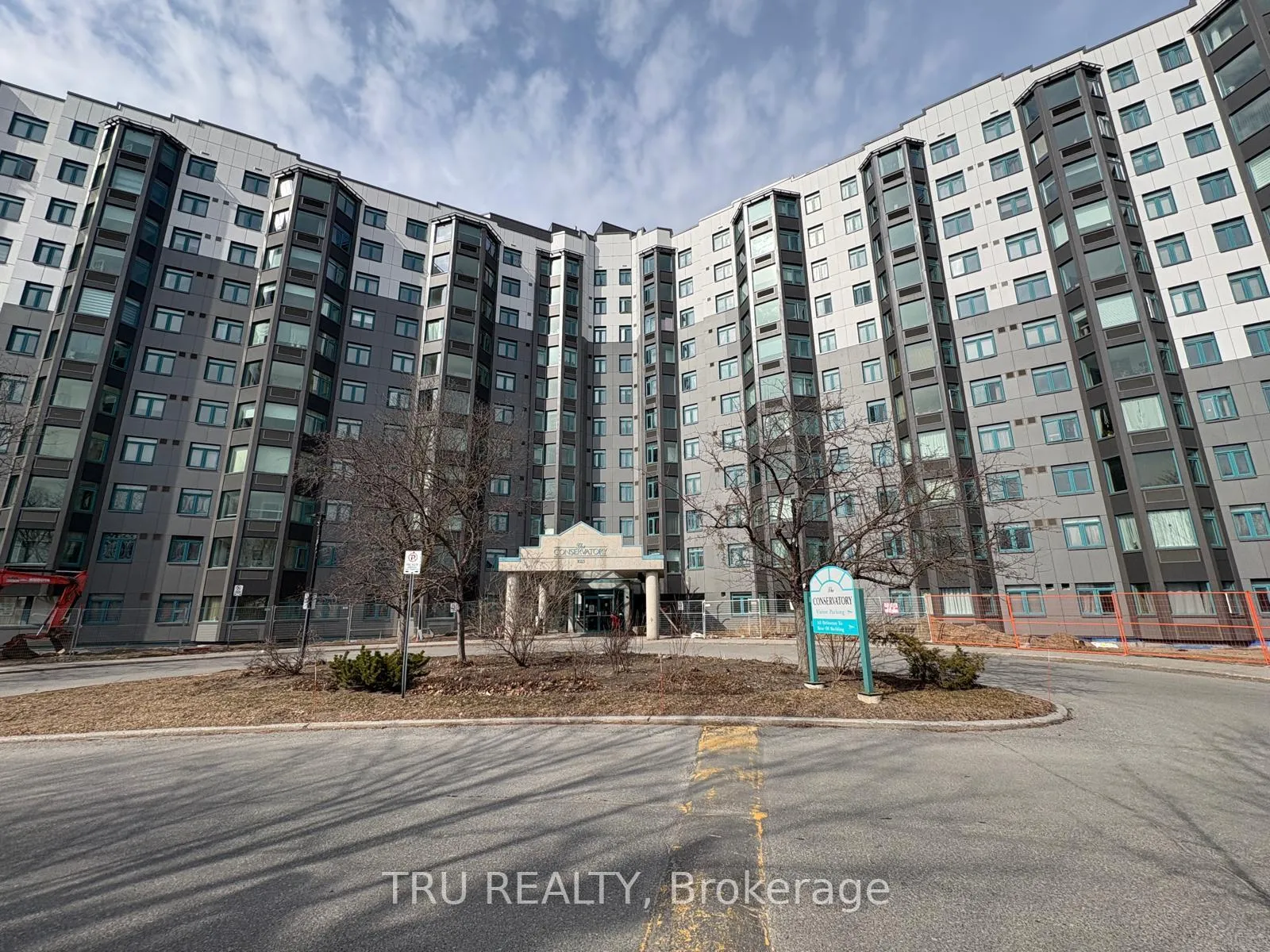 Photo 1 of Unit 609, 1025 Grenon Avenue, Ottawa, Fairfield Heights — HOMEH