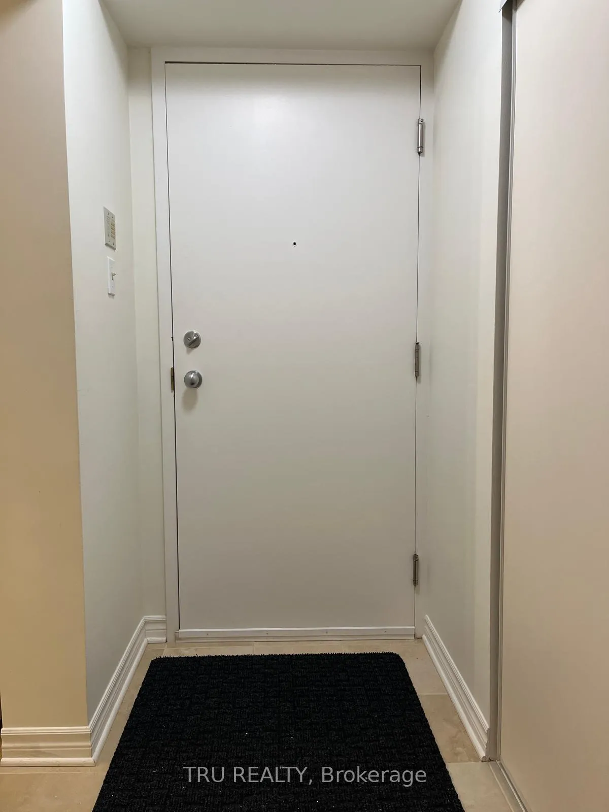 Photo 6 of Unit 609, 1025 Grenon Avenue, Ottawa, Fairfield Heights — HOMEH