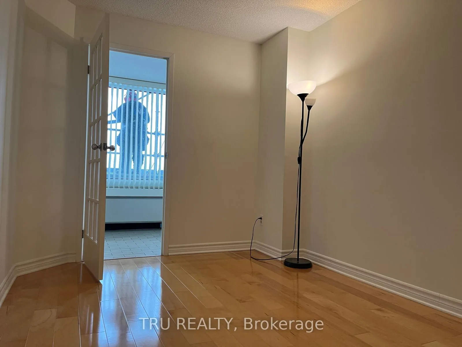 Photo 8 of Unit 609, 1025 Grenon Avenue, Ottawa, Fairfield Heights — HOMEH