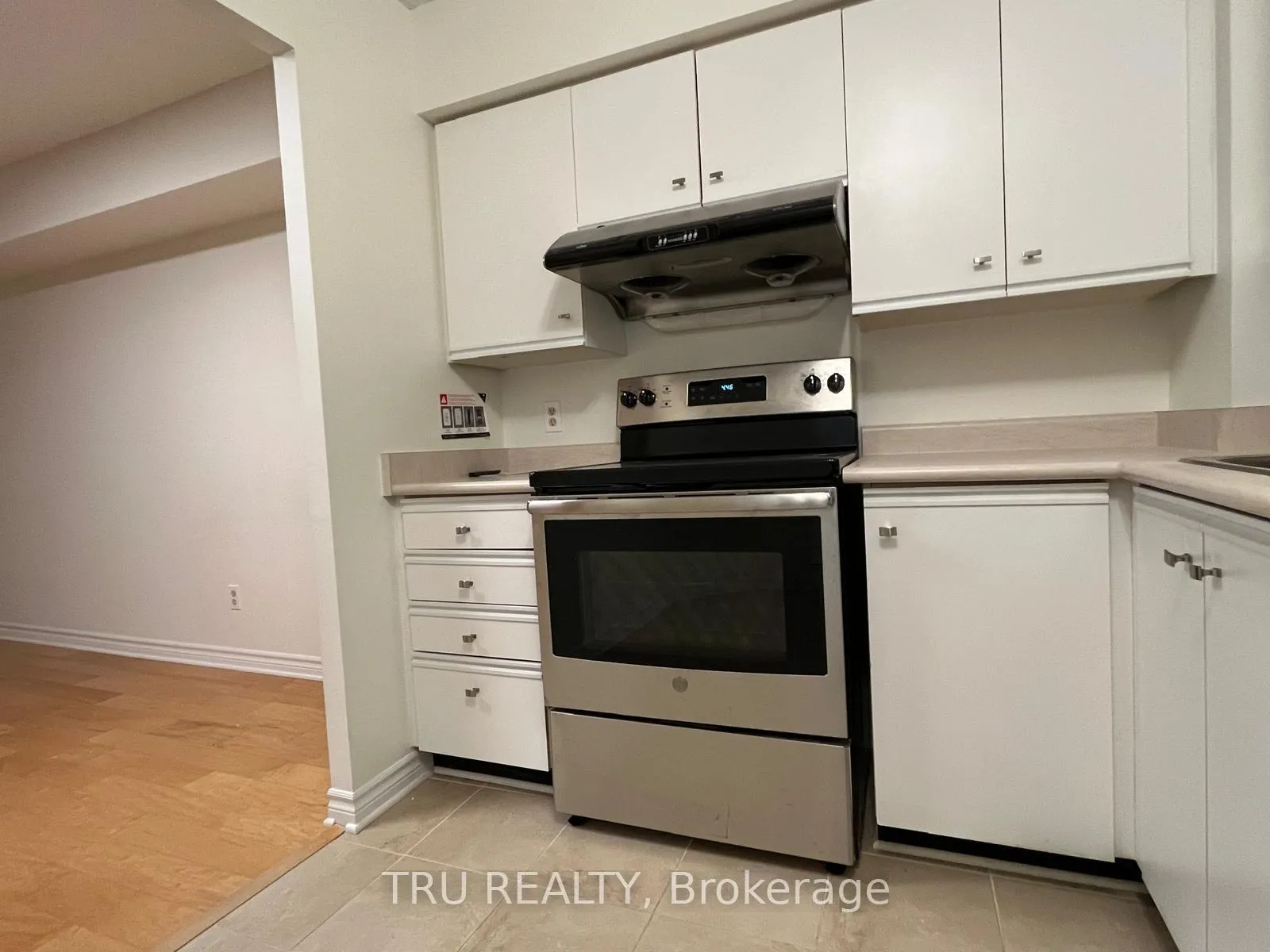 Photo 18 of Unit 609, 1025 Grenon Avenue, Ottawa, Fairfield Heights — HOMEH