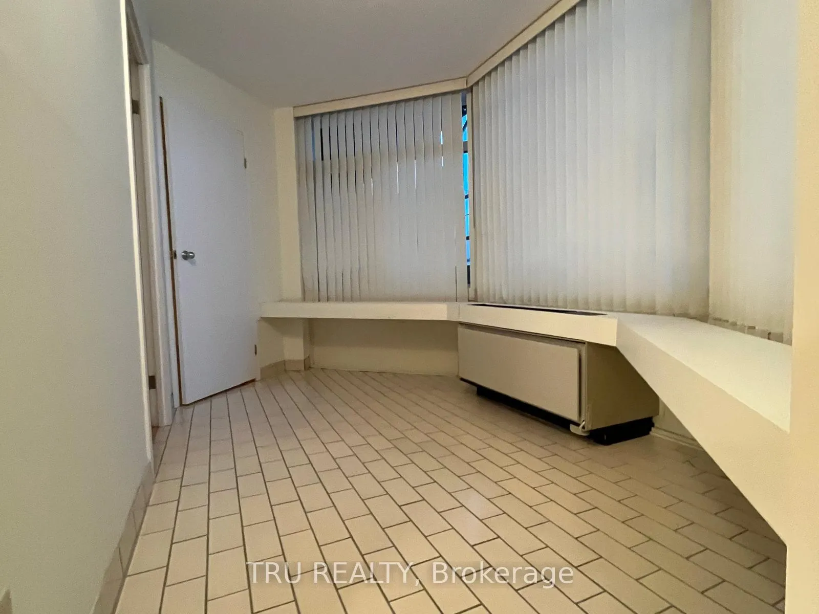Photo 24 of Unit 609, 1025 Grenon Avenue, Ottawa, Fairfield Heights — HOMEH