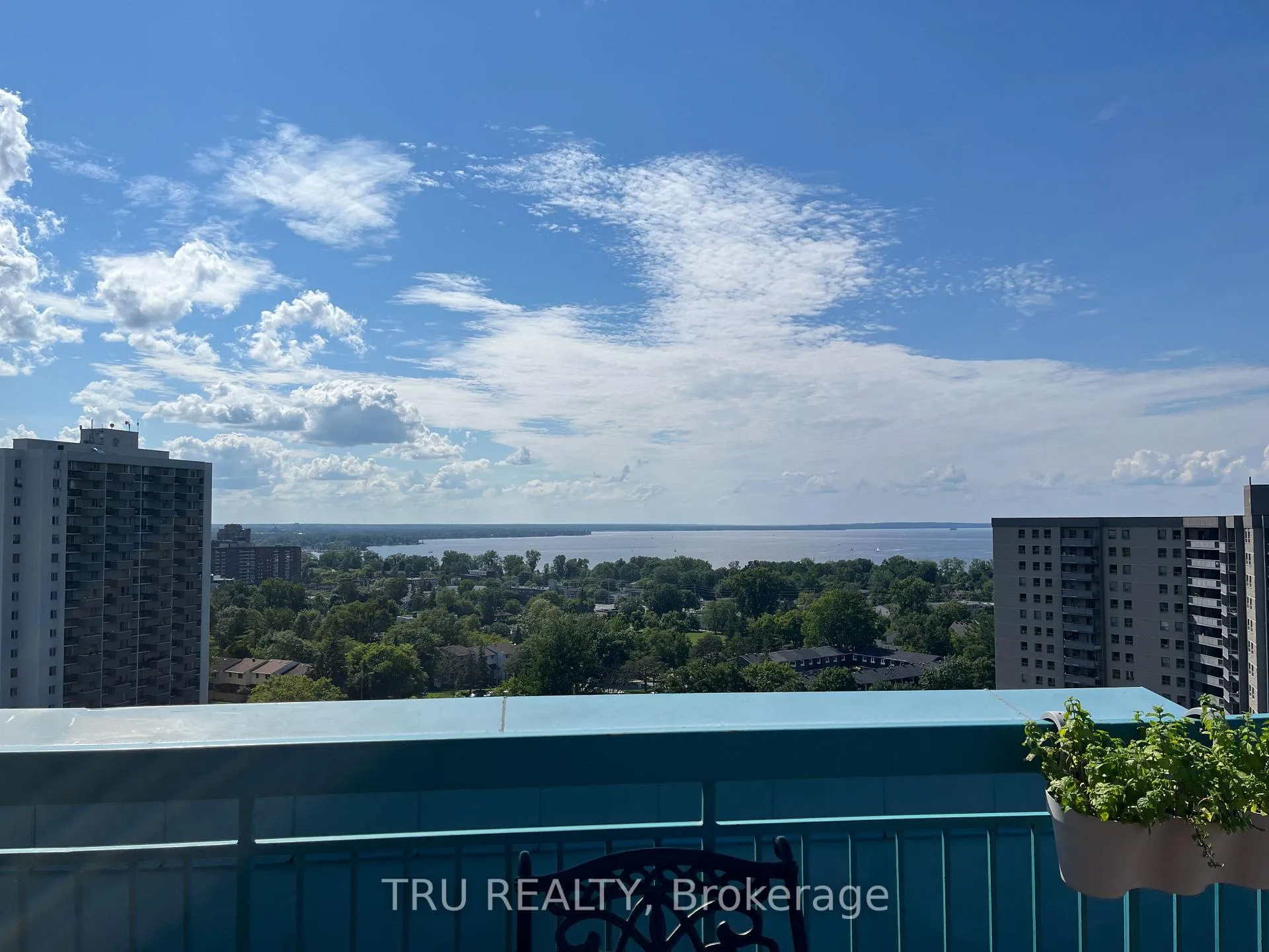 Photo 29 of Unit 609, 1025 Grenon Avenue, Ottawa, Fairfield Heights — HOMEH