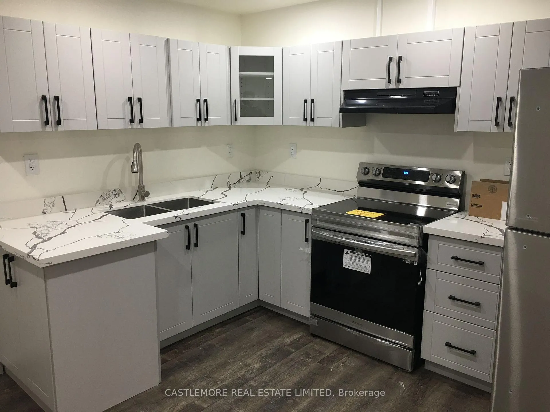 Photo 5 of 11 Bannister (Basement) Crescent, Brampton, Northwest Brampton — HOMEH