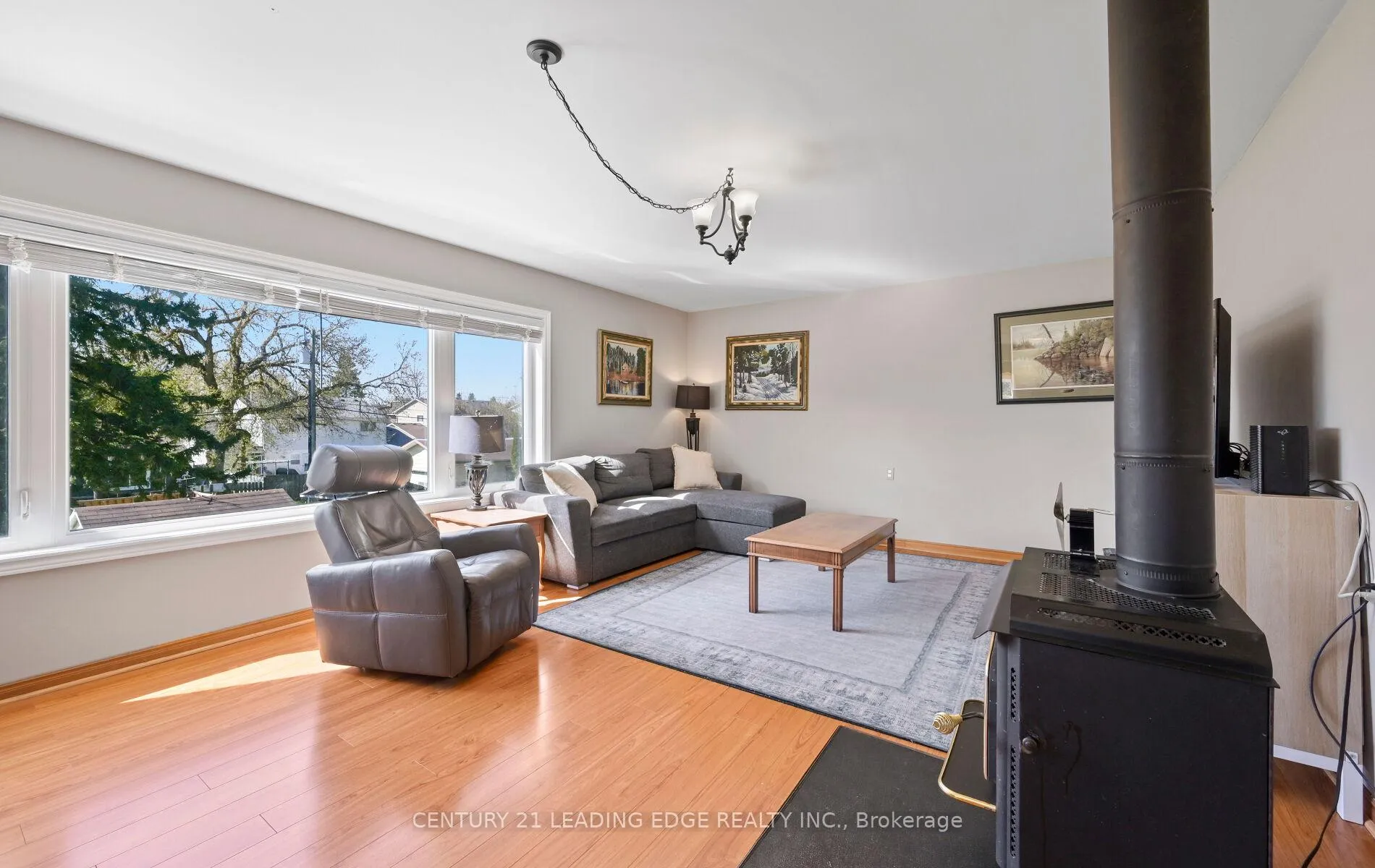 Photo 17 of 333 Andrew Street, Shelburne — HOMEH