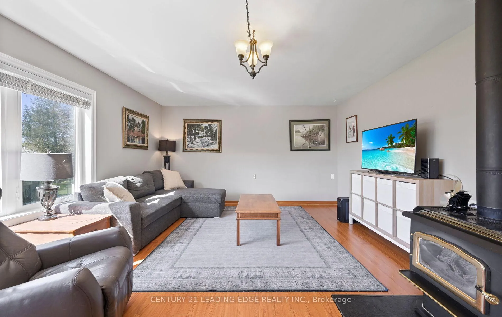 Photo 18 of 333 Andrew Street, Shelburne — HOMEH