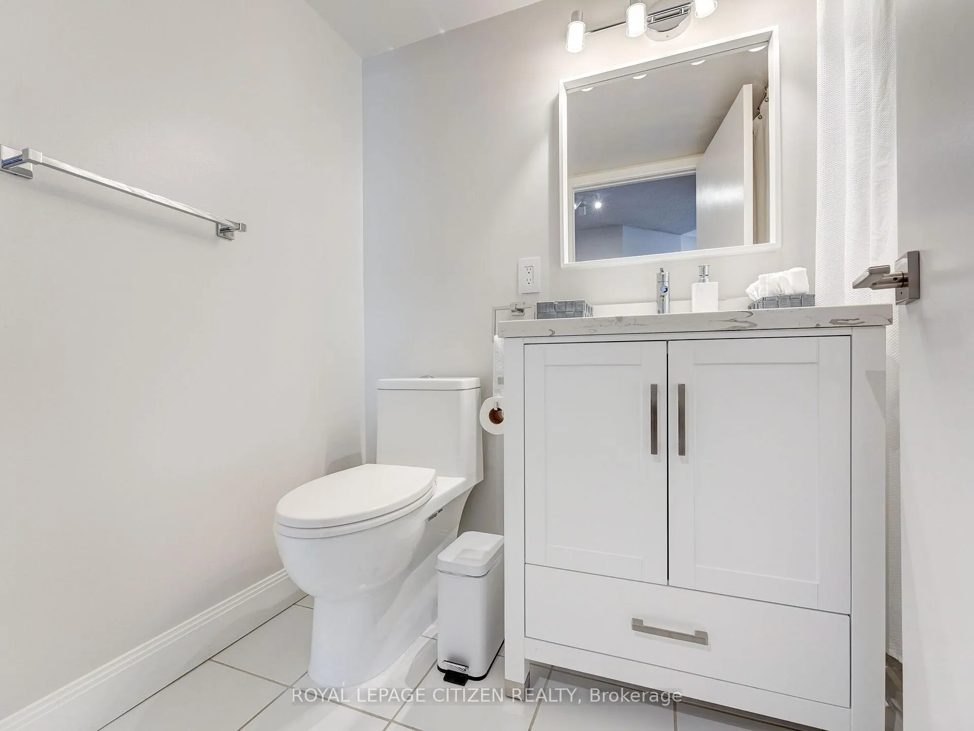 Photo 8 of Unit 3008, 2191 Yonge Street, Toronto, Mount Pleasant West — HOMEH