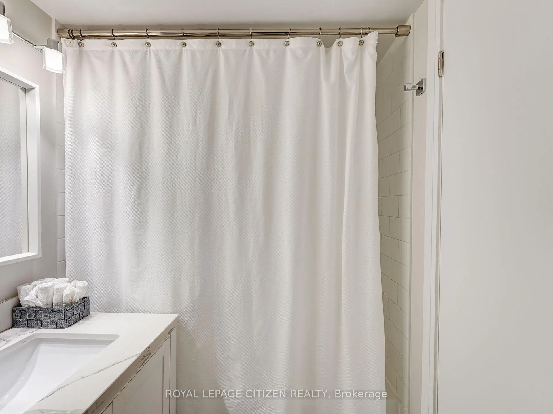 Photo 9 of Unit 3008, 2191 Yonge Street, Toronto, Mount Pleasant West — HOMEH