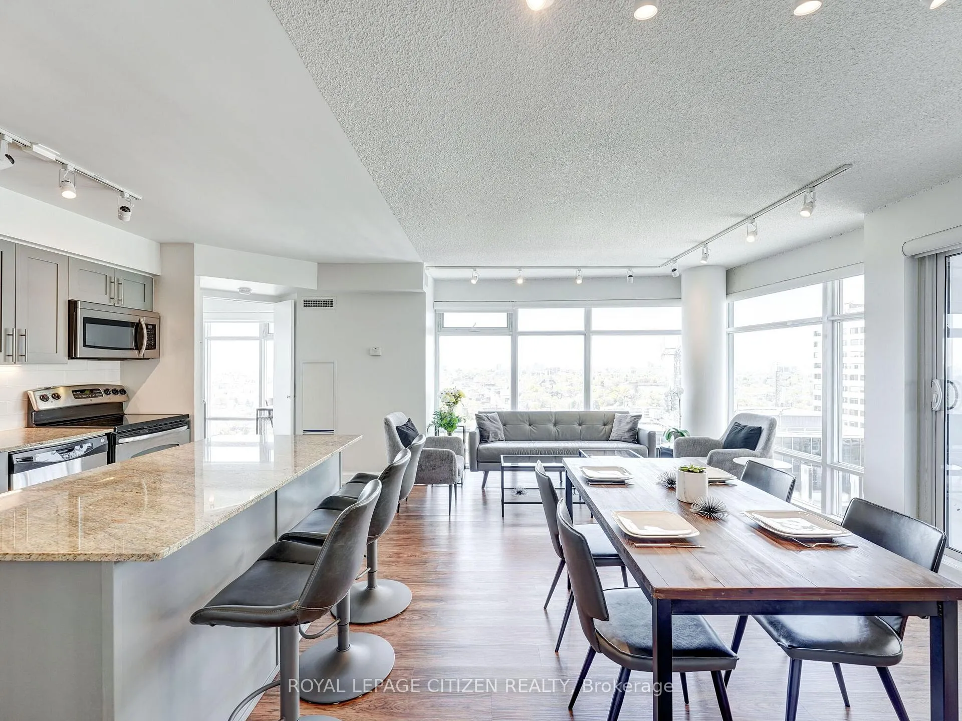 Photo 12 of Unit 3008, 2191 Yonge Street, Toronto, Mount Pleasant West — HOMEH