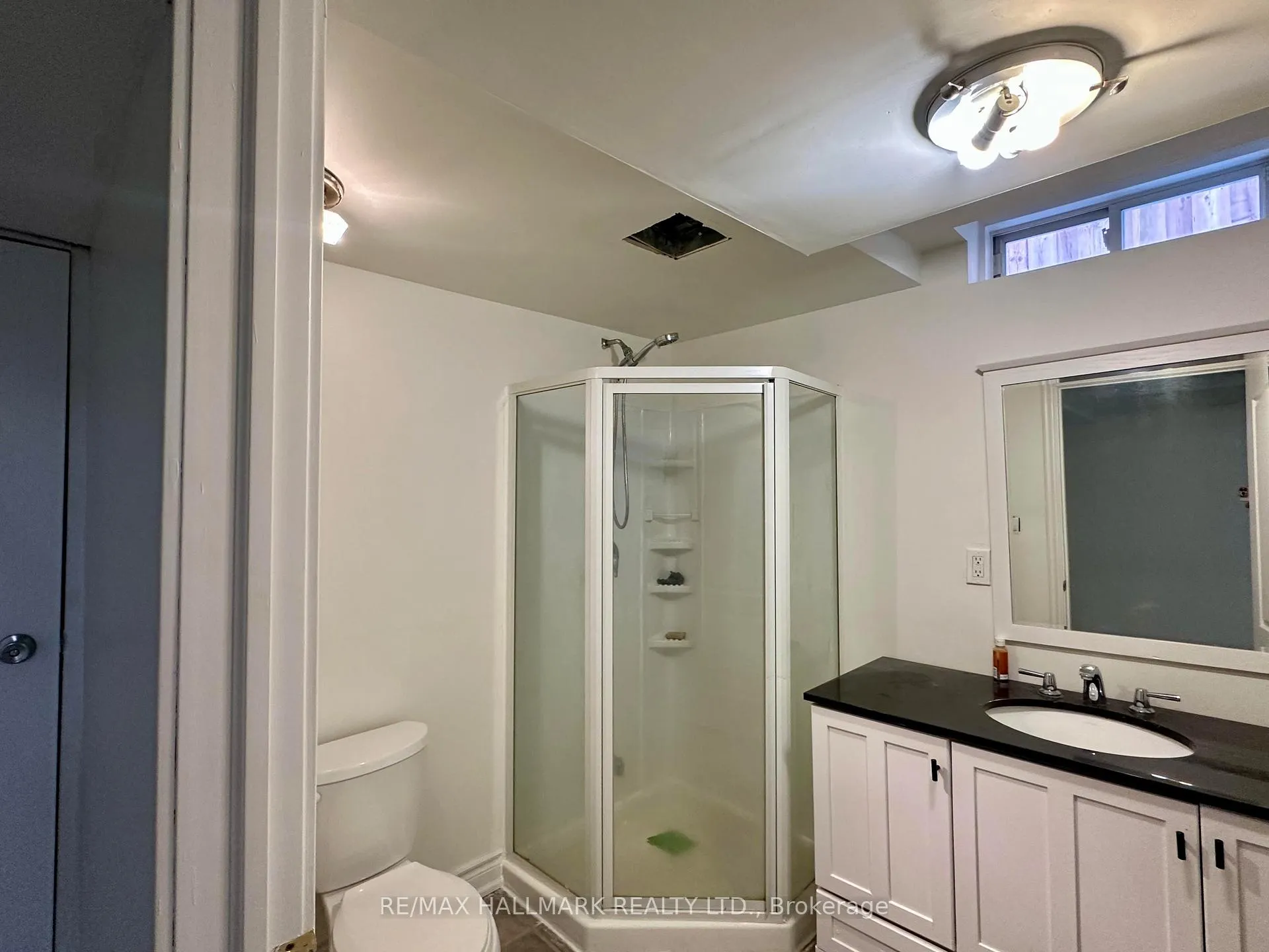Photo 6 of Unit Bsmt, 83 Red River Crescent, Newmarket, Woodland Hill — HOMEH