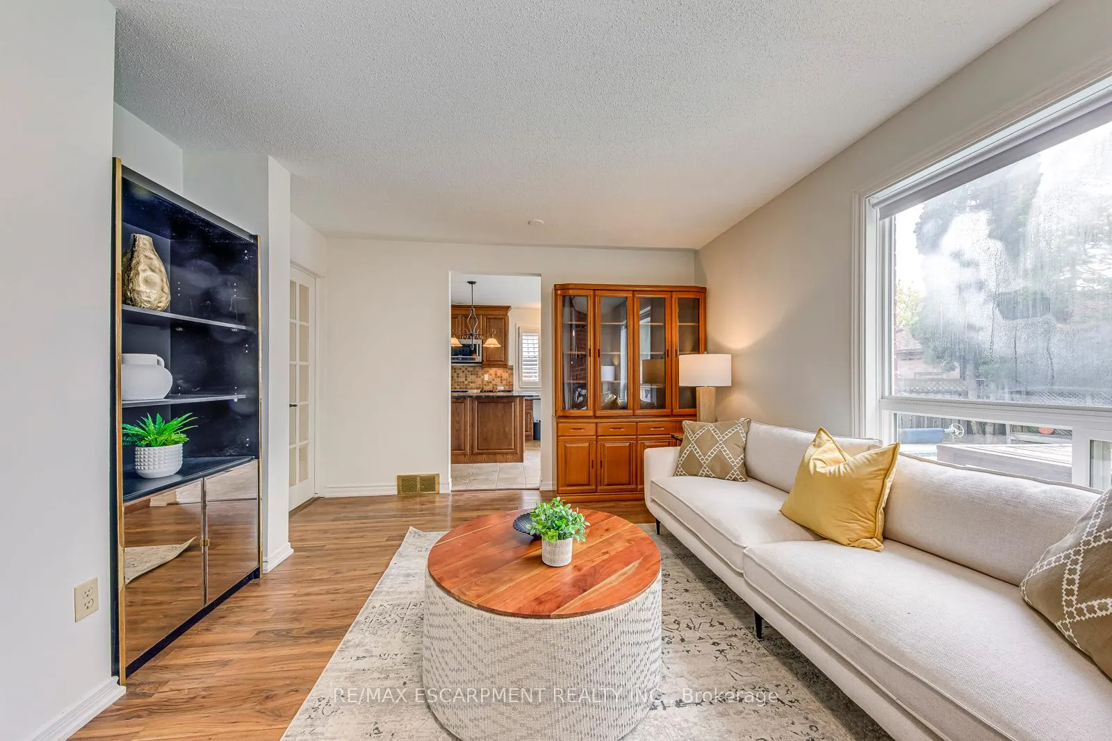 Photo 22 of 43 Niska Drive, Hamilton, Waterdown — HOMEH
