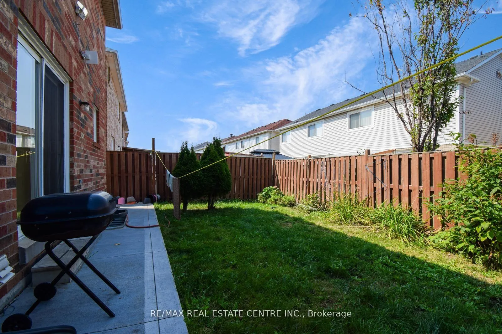 Photo 40 of 103 Botavia Downs Drive, Brampton, Fletcher's Meadow — HOMEH
