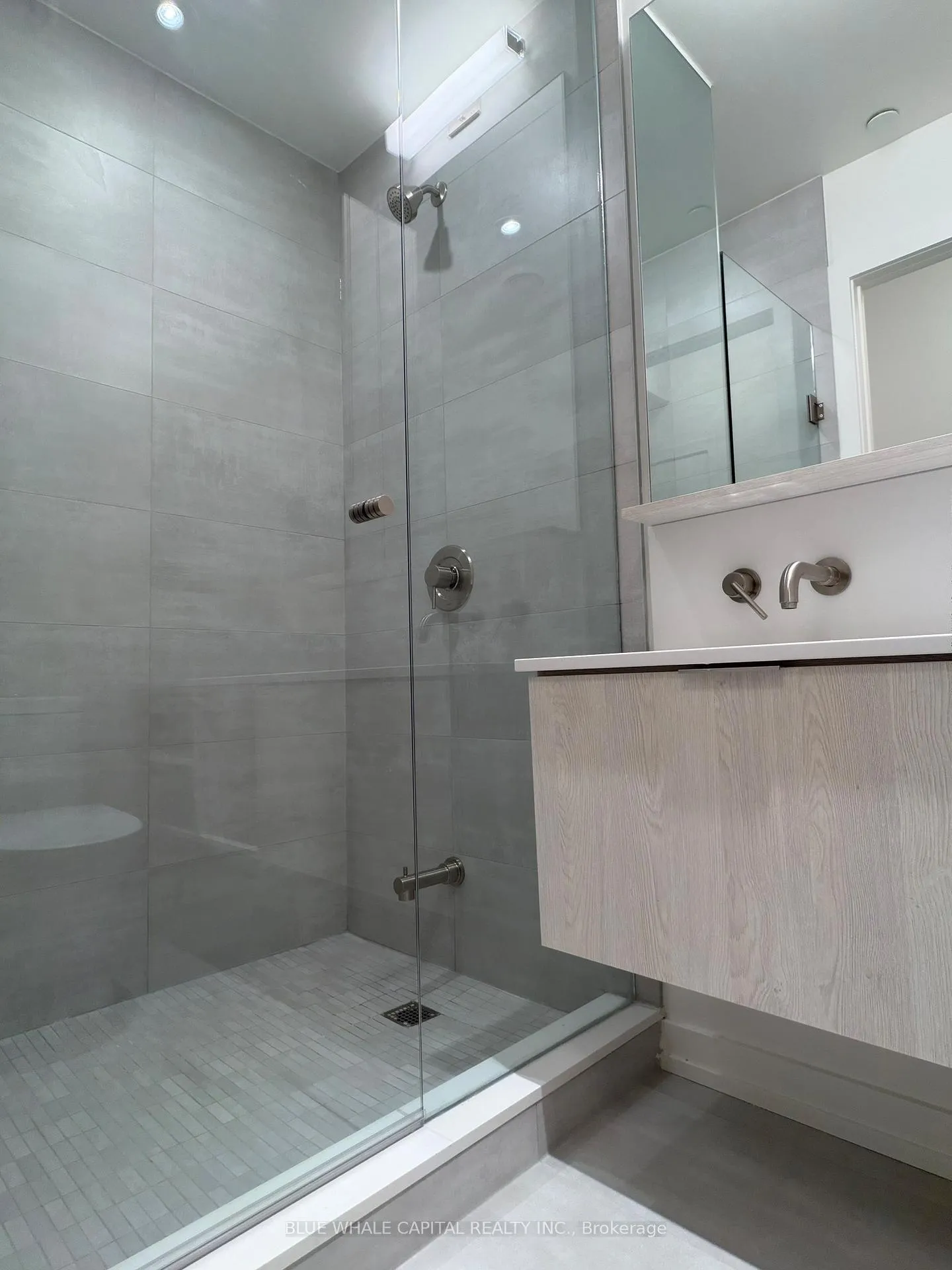 Photo 9 of Unit 710, 120 Broadway Avenue, Toronto, Mount Pleasant West — HOMEH