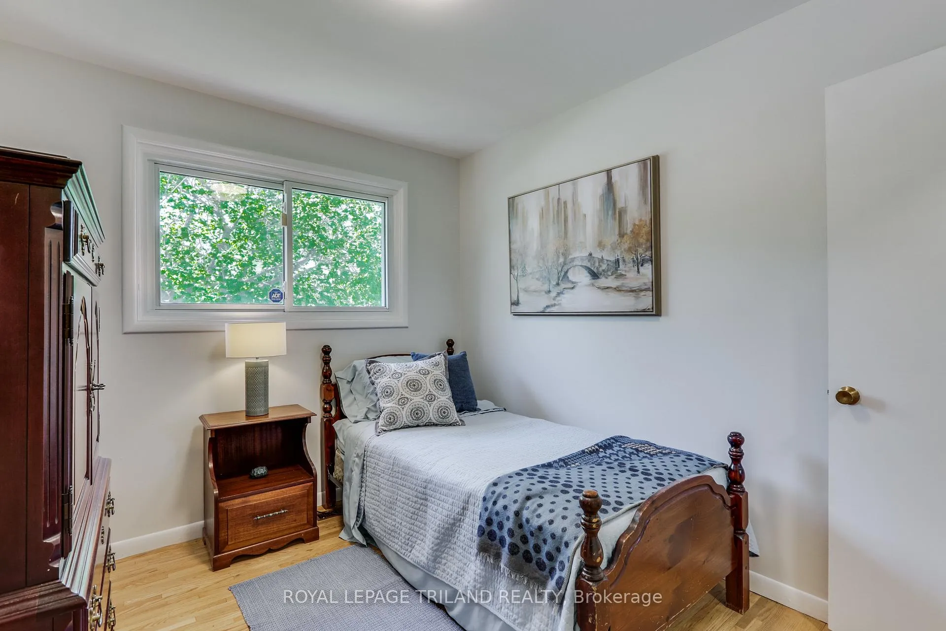 Photo 21 of 18 Noel Avenue, London, East I — HOMEH