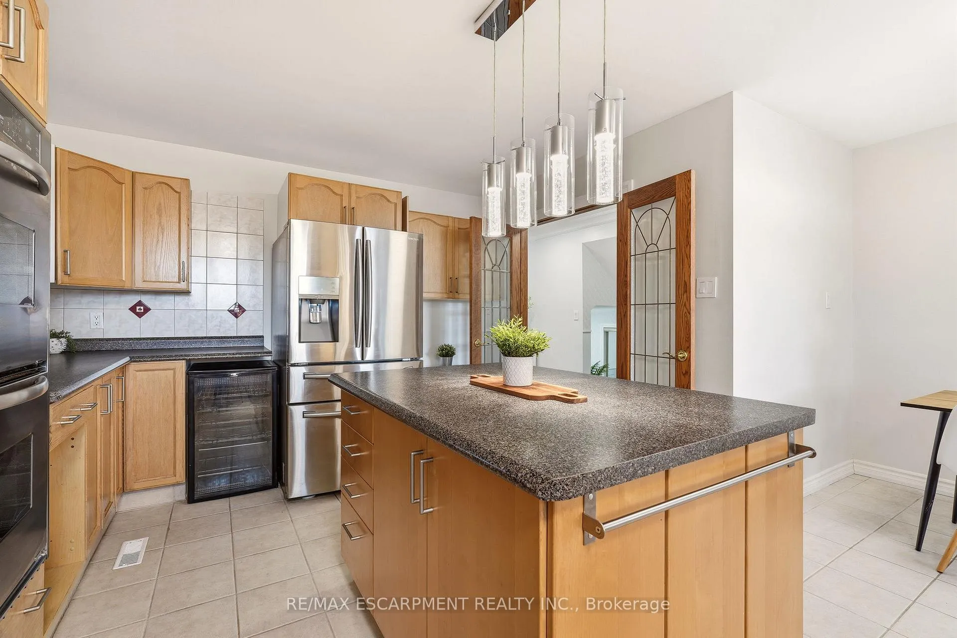 Photo 24 of 694 Mullin Way, Burlington, Appleby — HOMEH