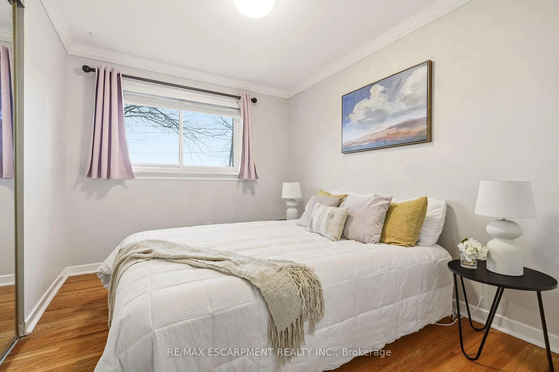 Photo 34 of 694 Mullin Way, Burlington, Appleby — HOMEH
