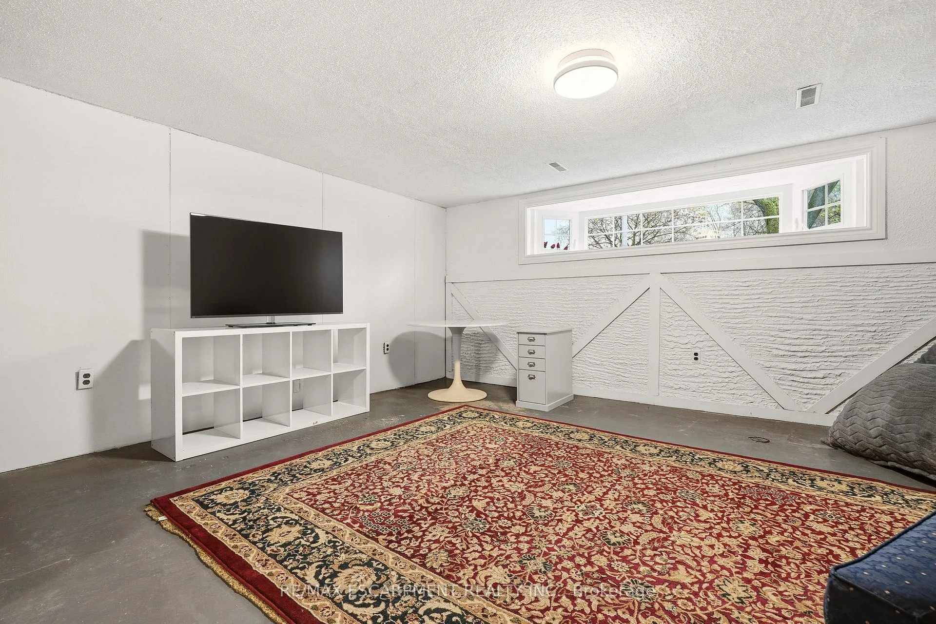 Photo 37 of 694 Mullin Way, Burlington, Appleby — HOMEH