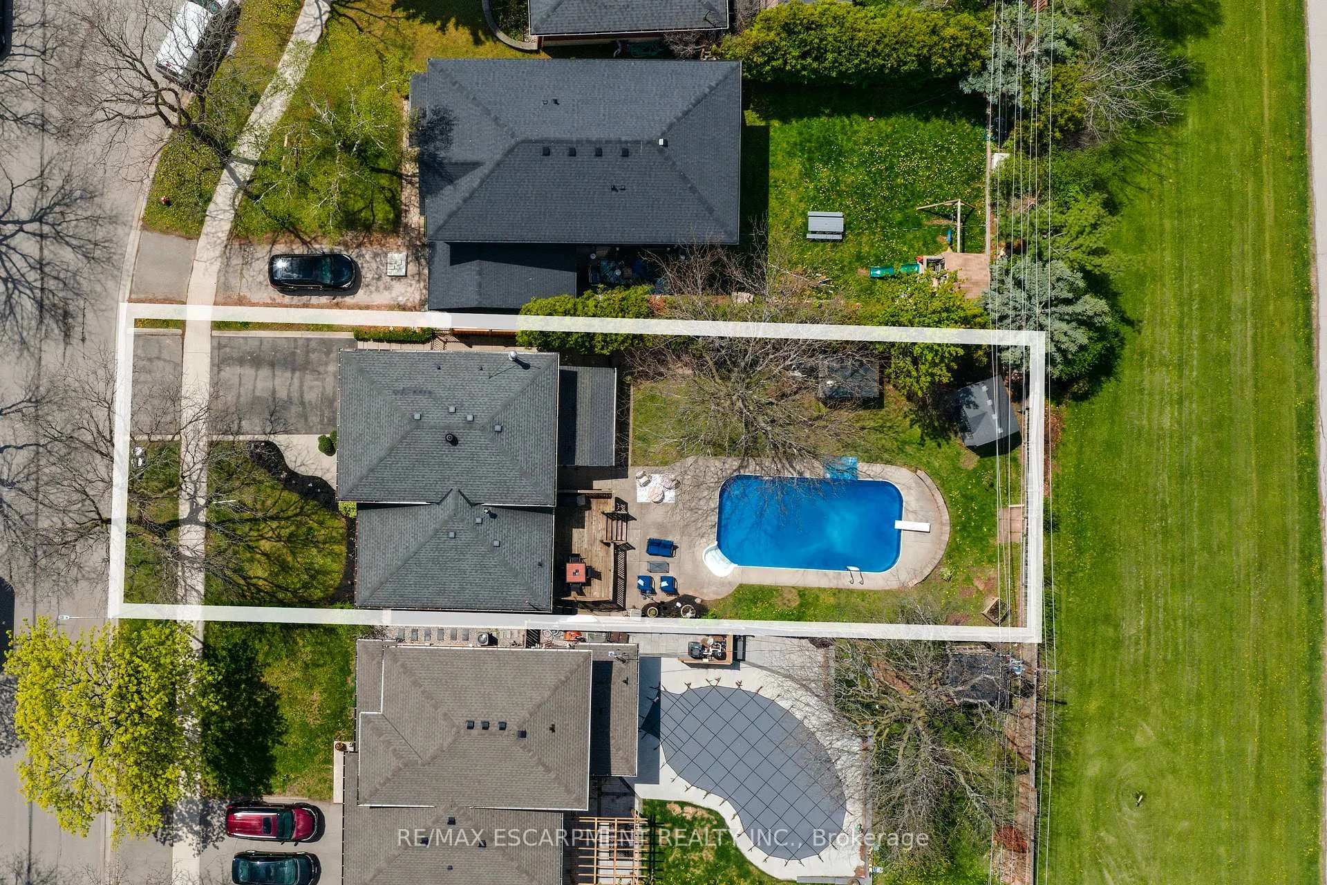 Photo 41 of 694 Mullin Way, Burlington, Appleby — HOMEH