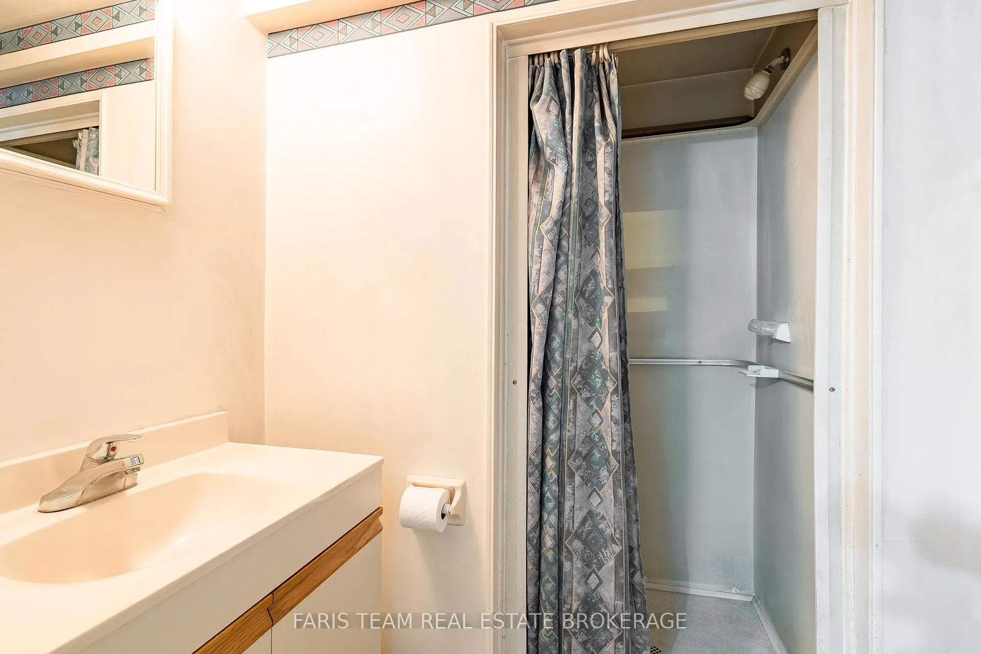 Photo 24 of 308 Christine Drive, Midland — HOMEH