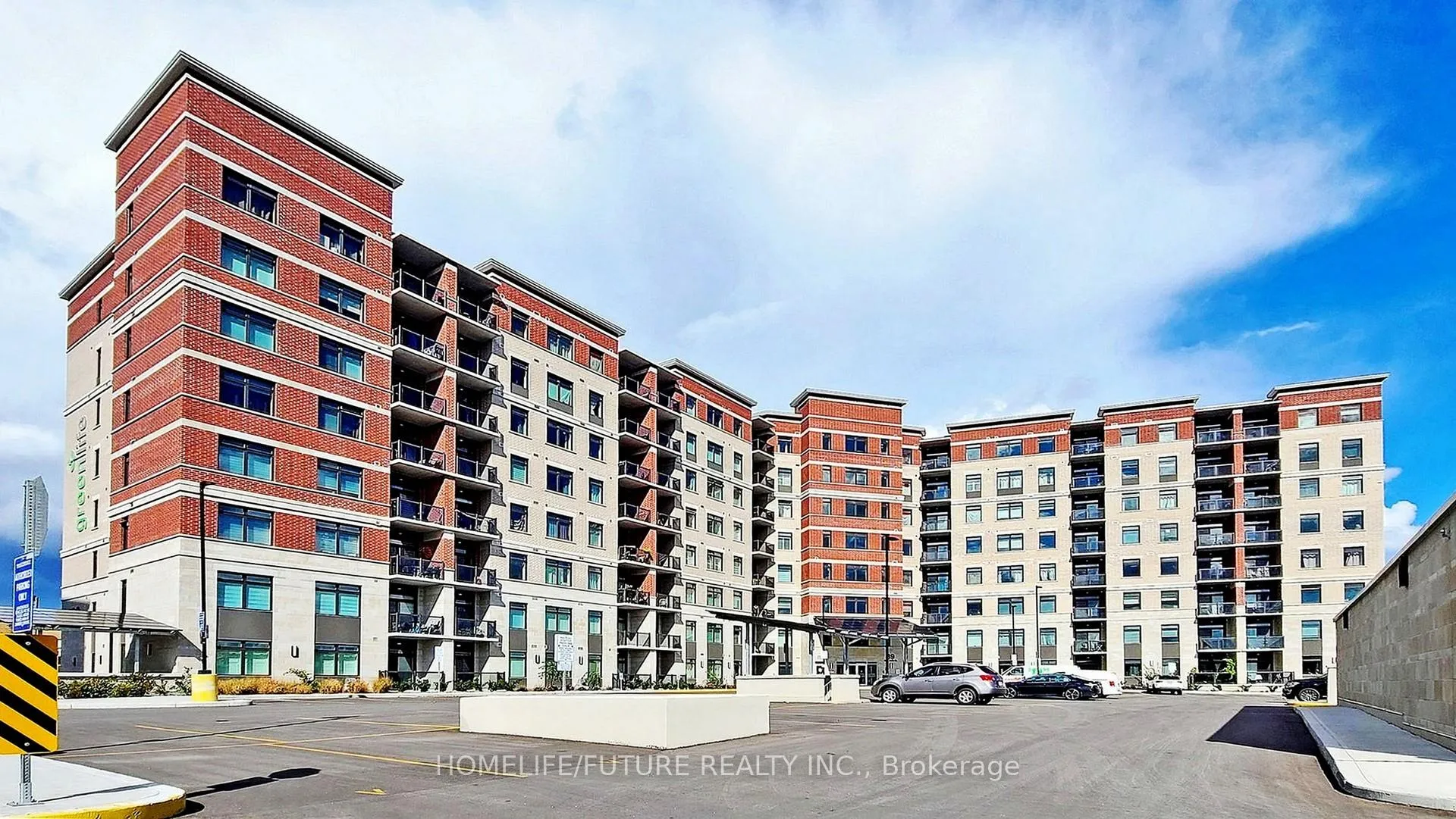 Photo 3 of Unit 703, 39 New Delhi Drive, Markham, Cedarwood — HOMEH