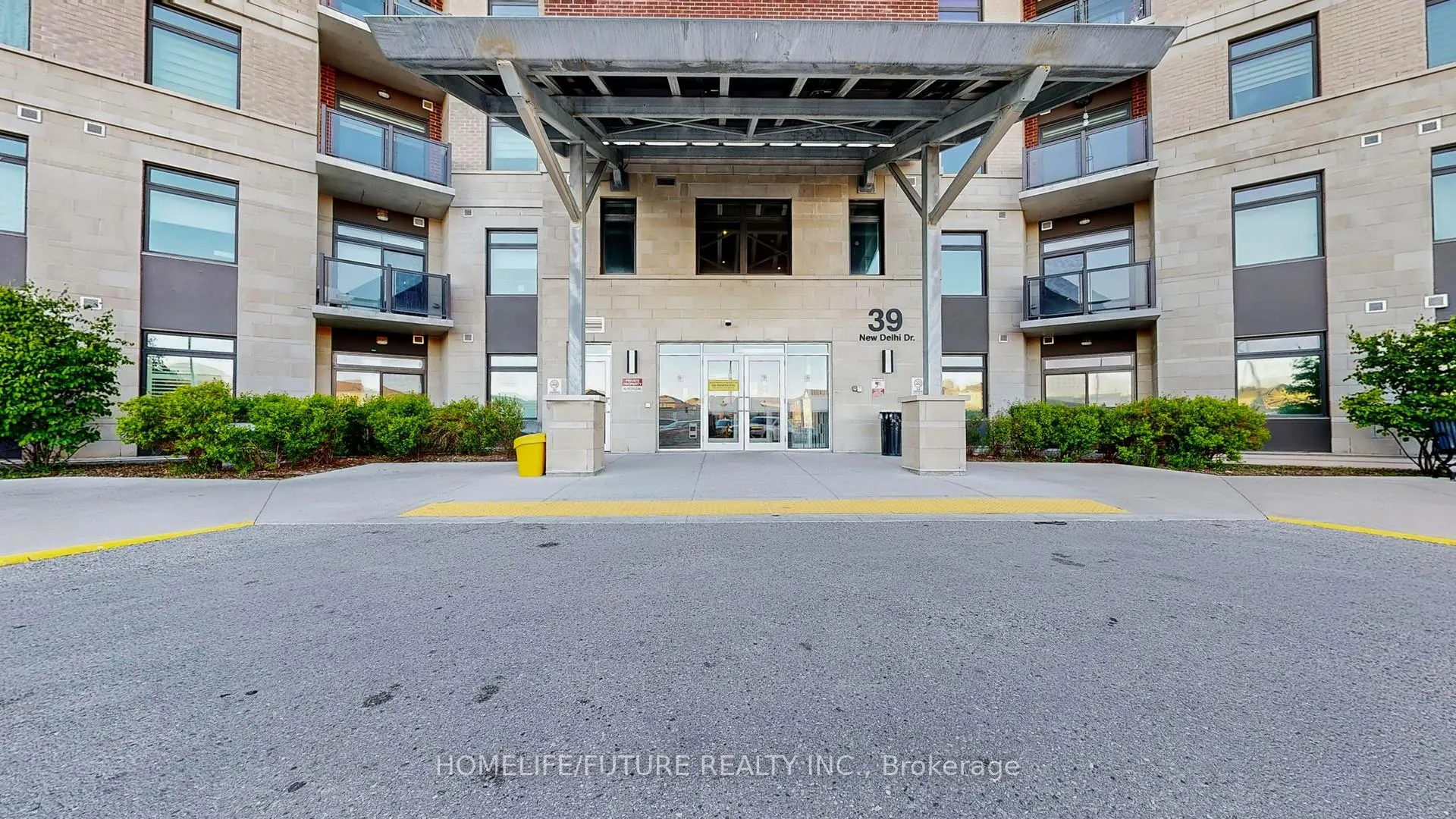 Photo 7 of Unit 703, 39 New Delhi Drive, Markham, Cedarwood — HOMEH