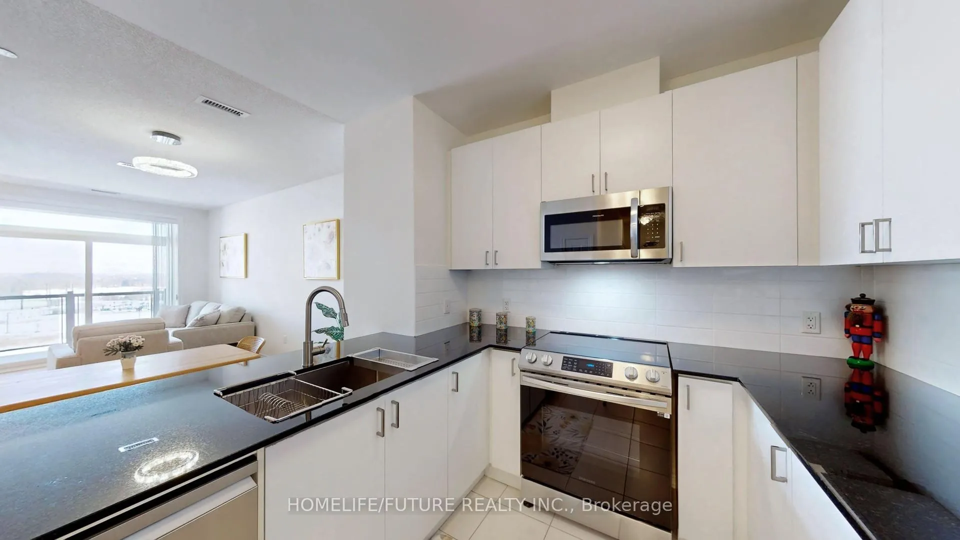 Photo 18 of Unit 703, 39 New Delhi Drive, Markham, Cedarwood — HOMEH