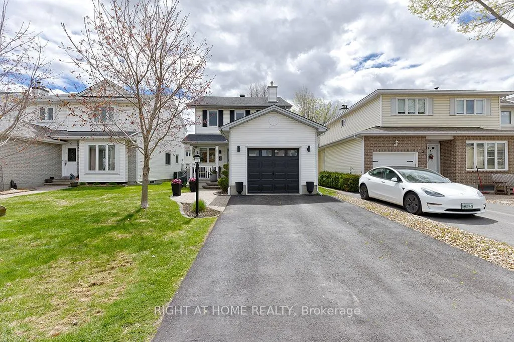Photo 32 of 29 Peacock Crescent, Ottawa, Barrhaven - Cedargrove/Fraserdale — HOMEH