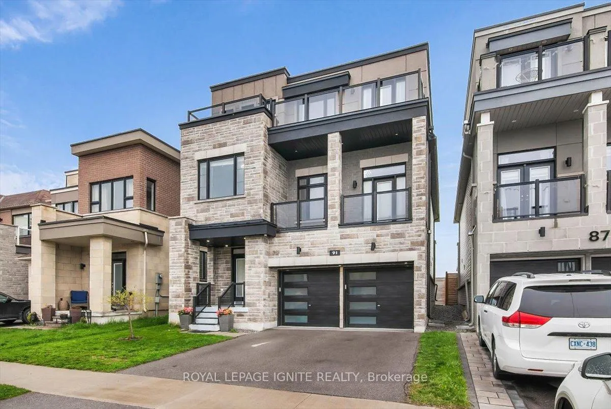 Photo 2 of 91 Yacht Drive, Clarington, Bowmanville — HOMEH