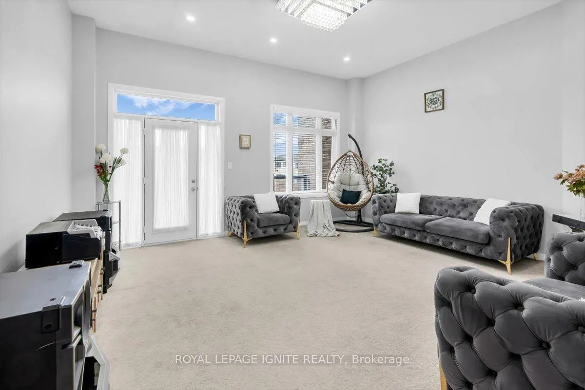 Photo 14 of 91 Yacht Drive, Clarington, Bowmanville — HOMEH