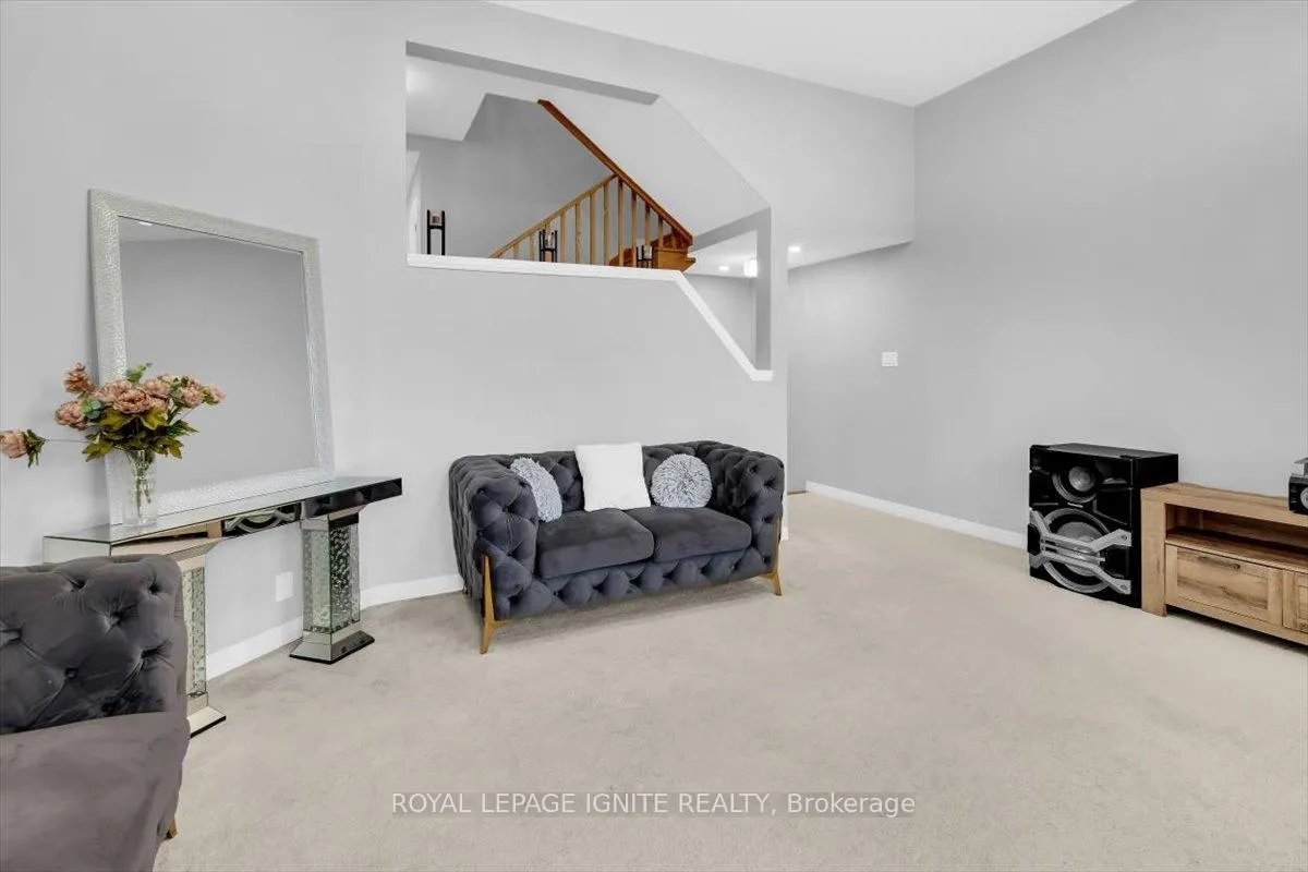 Photo 16 of 91 Yacht Drive, Clarington, Bowmanville — HOMEH