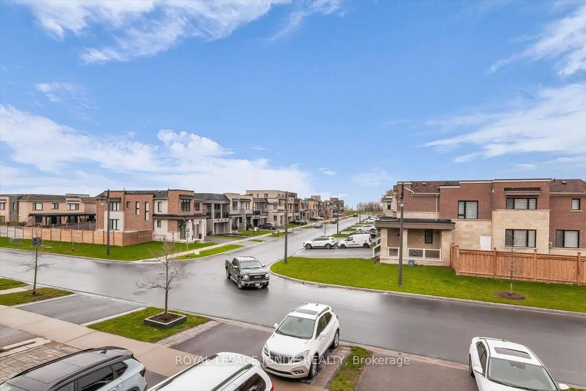 Photo 20 of 91 Yacht Drive, Clarington, Bowmanville — HOMEH