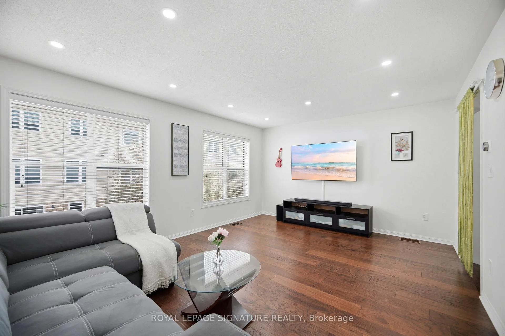 Photo 8 of 2909 Garnethill Way, Oakville, Westmount — HOMEH
