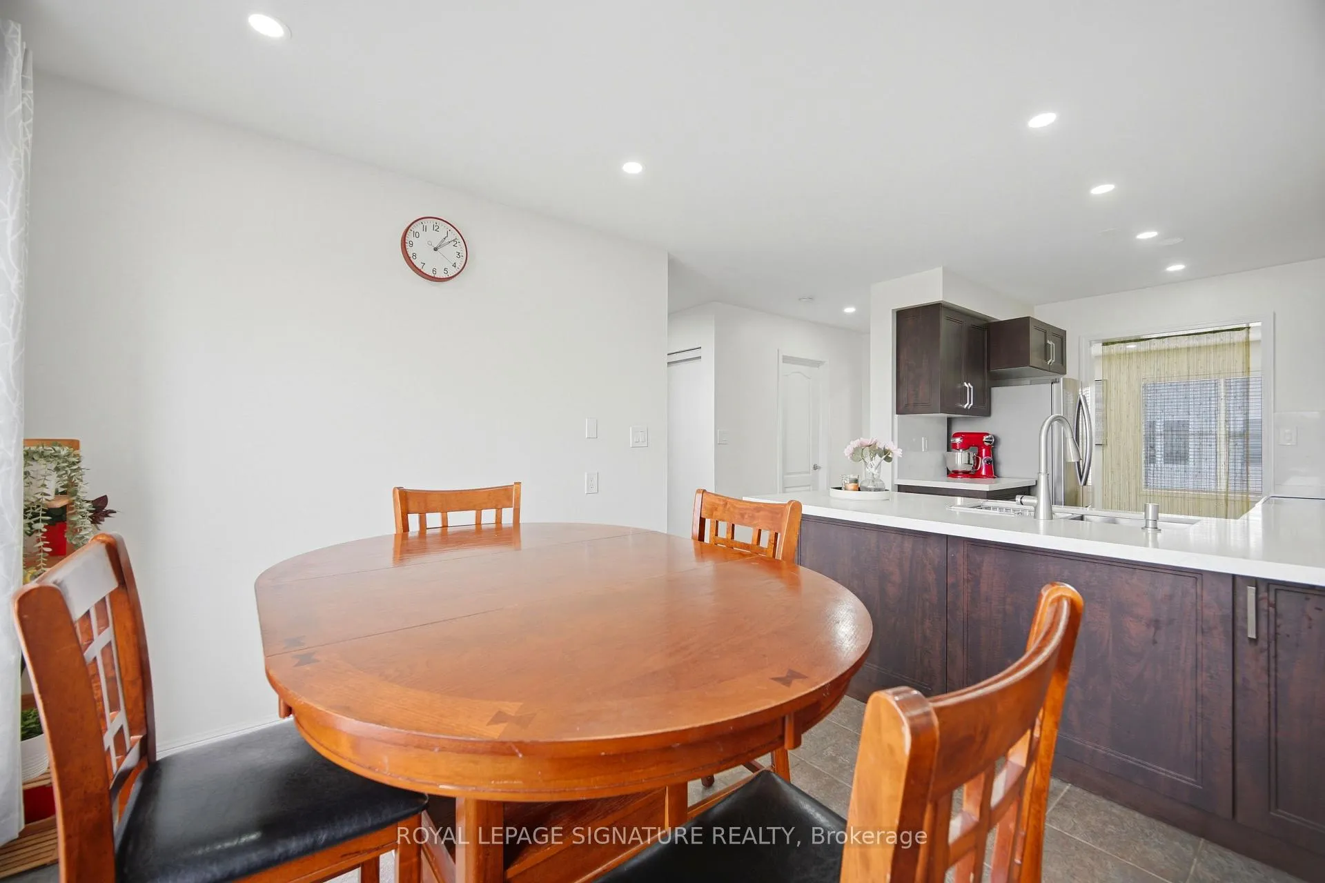Photo 17 of 2909 Garnethill Way, Oakville, Westmount — HOMEH