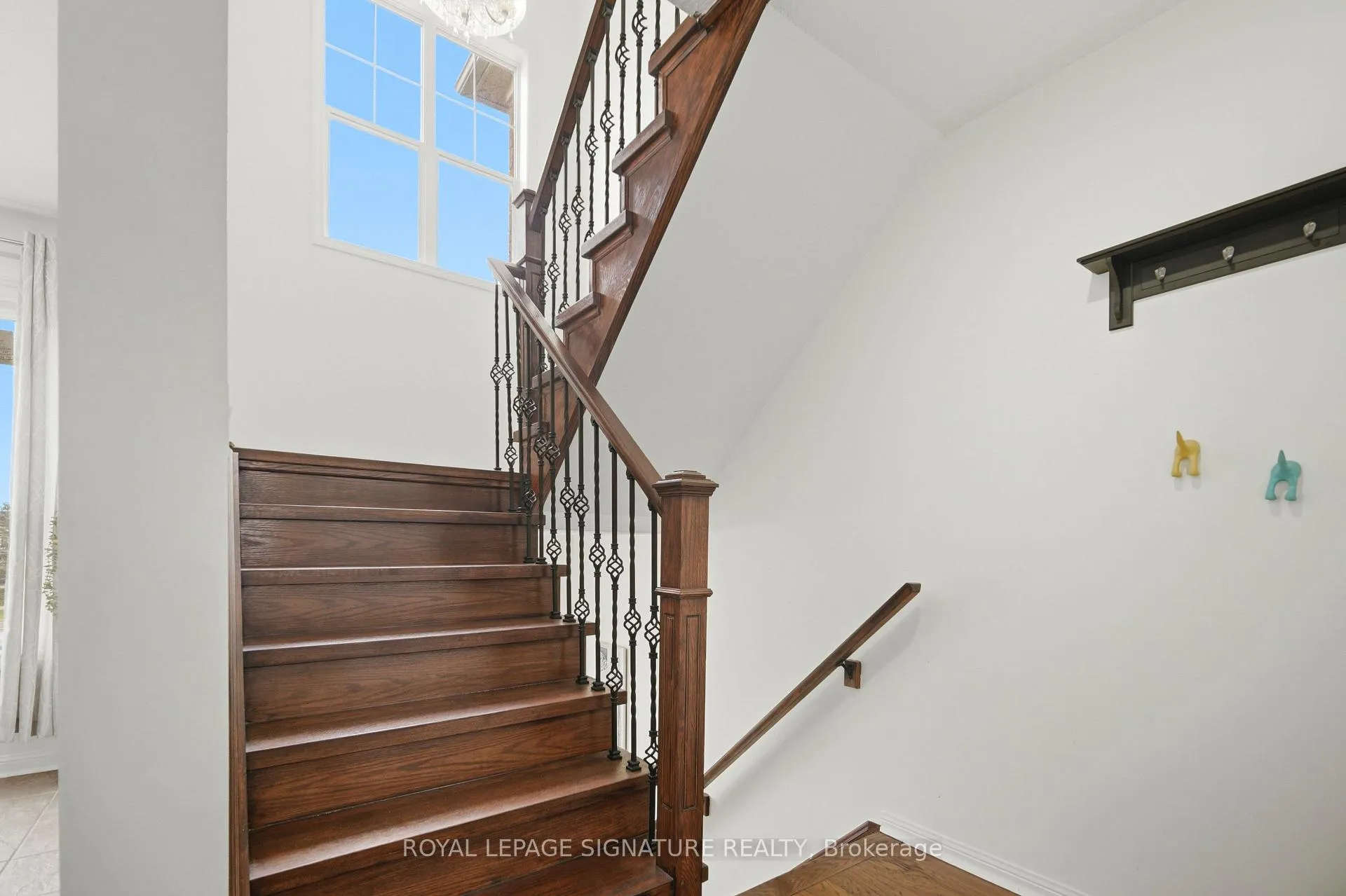 Photo 22 of 2909 Garnethill Way, Oakville, Westmount — HOMEH