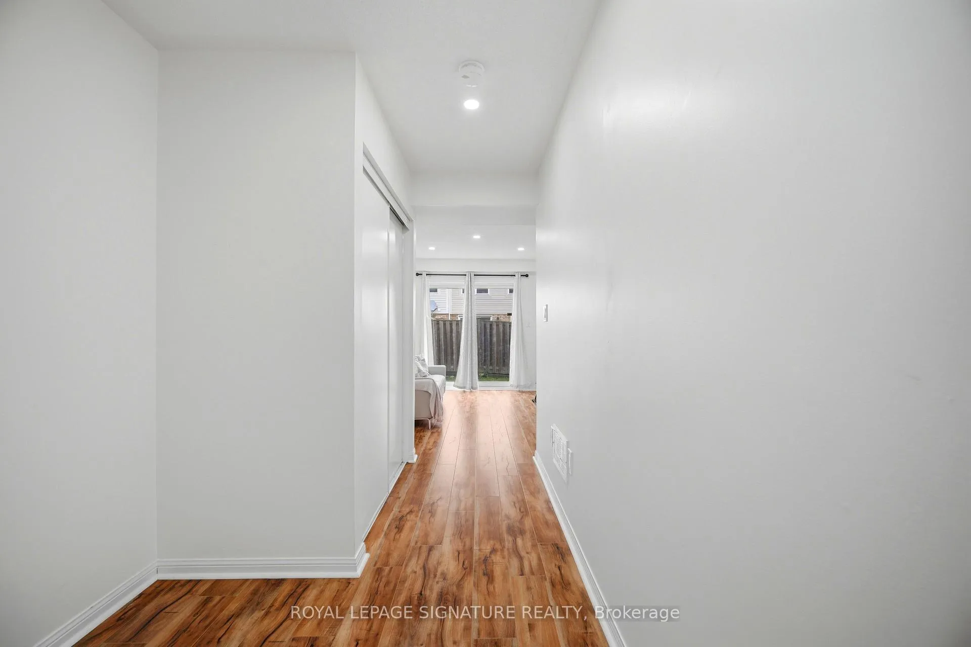 Photo 39 of 2909 Garnethill Way, Oakville, Westmount — HOMEH