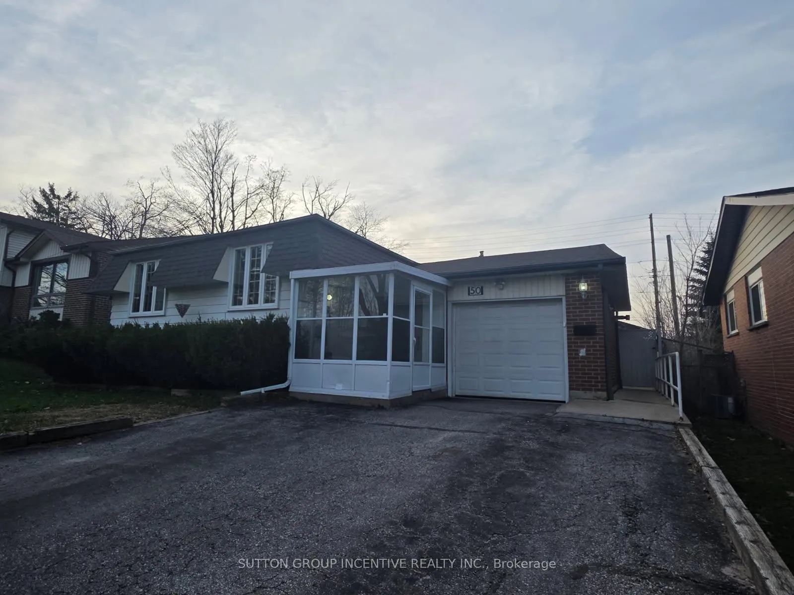 Photo 2 of 50 Farmingdale Crescent, Barrie, Cundles East — HOMEH