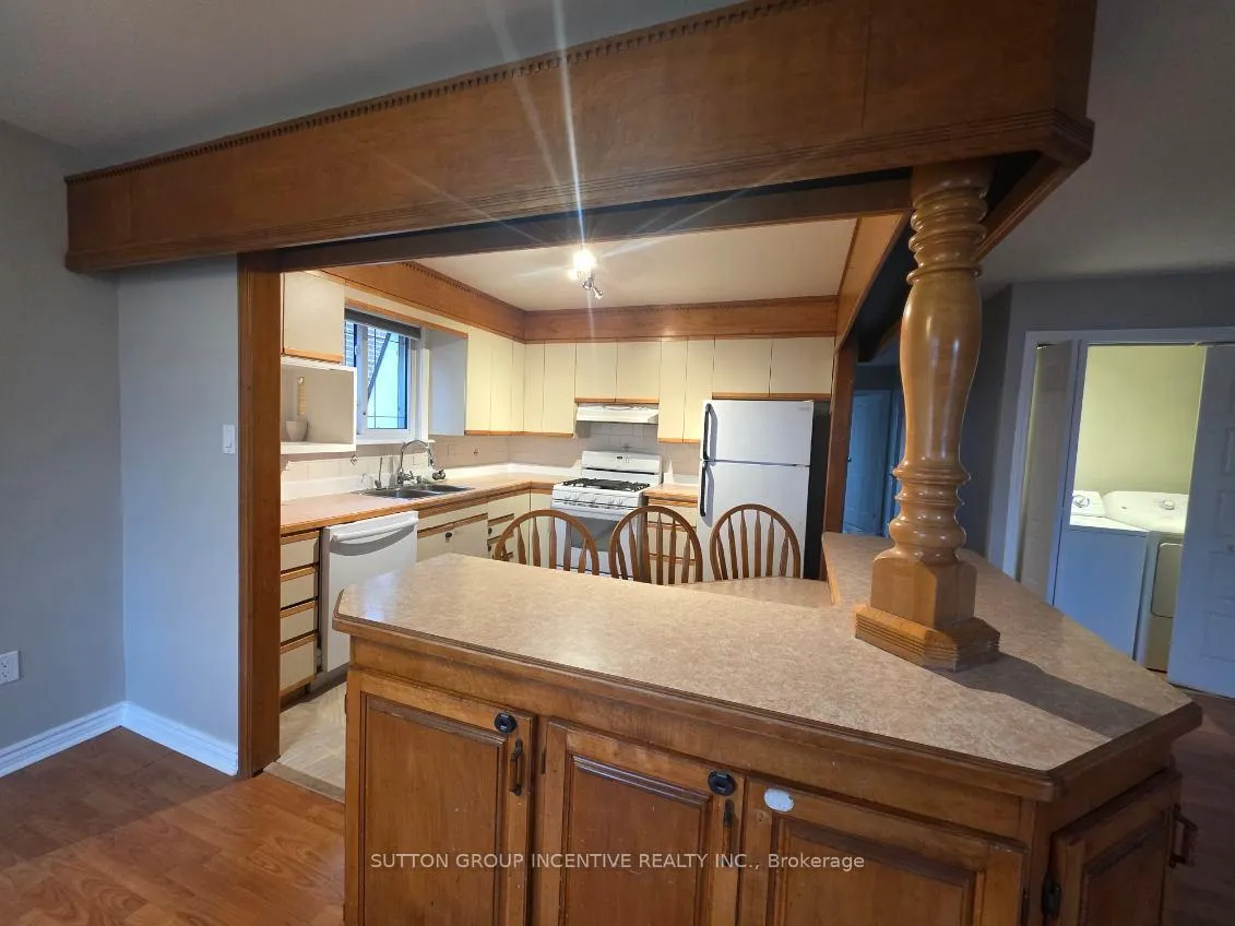 Photo 6 of 50 Farmingdale Crescent, Barrie, Cundles East — HOMEH