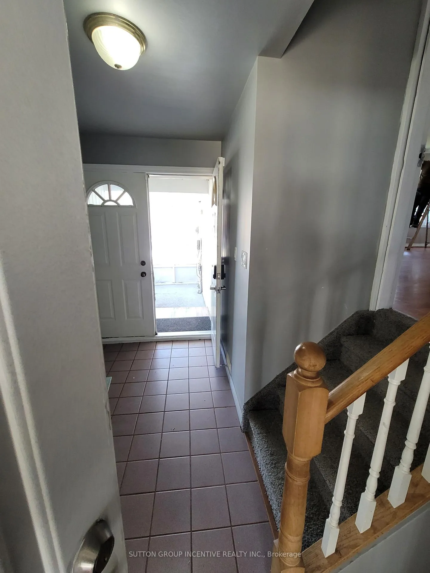 Photo 23 of 50 Farmingdale Crescent, Barrie, Cundles East — HOMEH