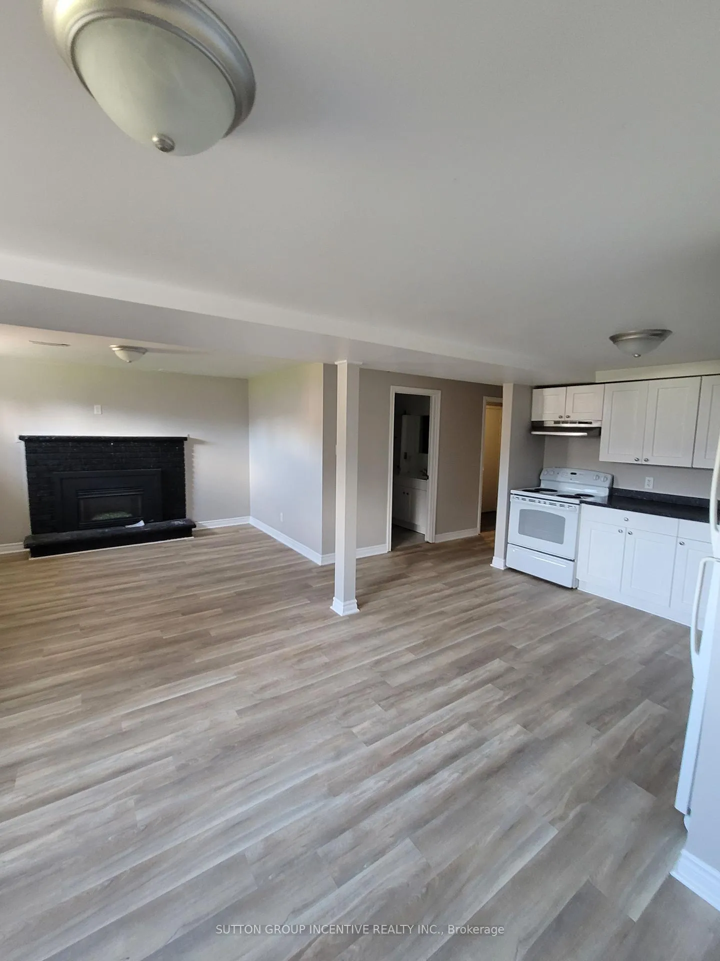 Photo 25 of 50 Farmingdale Crescent, Barrie, Cundles East — HOMEH