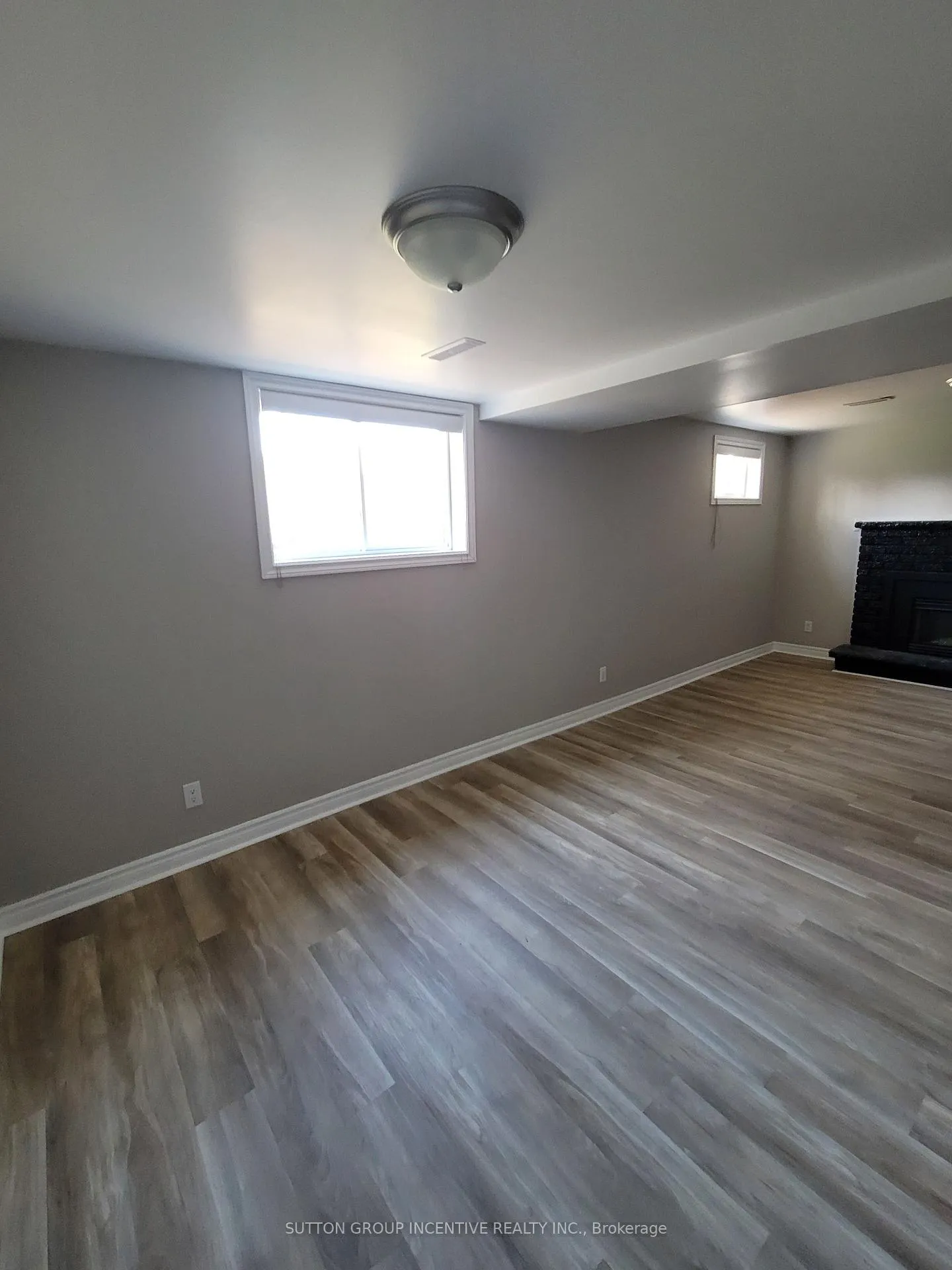 Photo 26 of 50 Farmingdale Crescent, Barrie, Cundles East — HOMEH