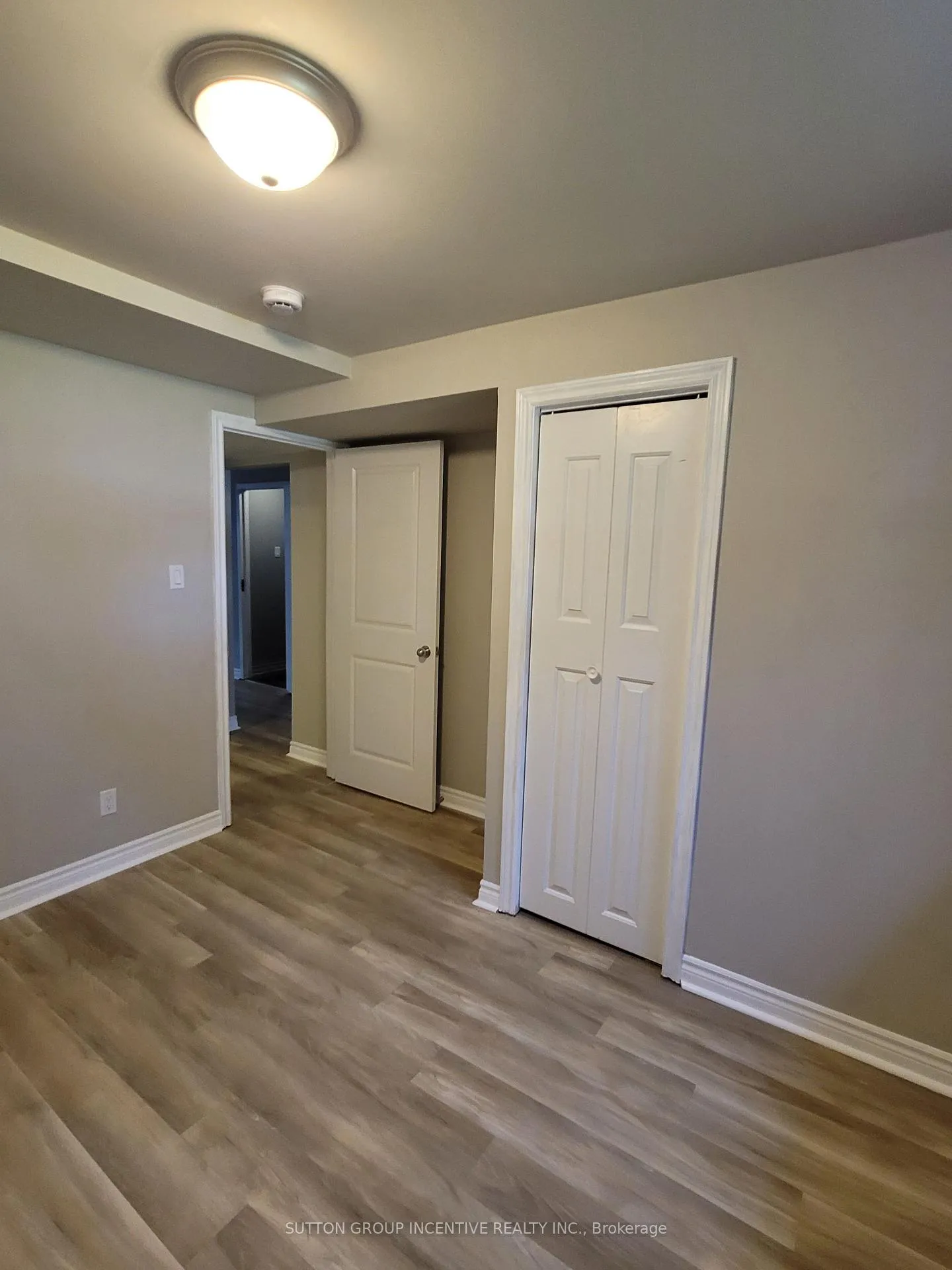 Photo 36 of 50 Farmingdale Crescent, Barrie, Cundles East — HOMEH