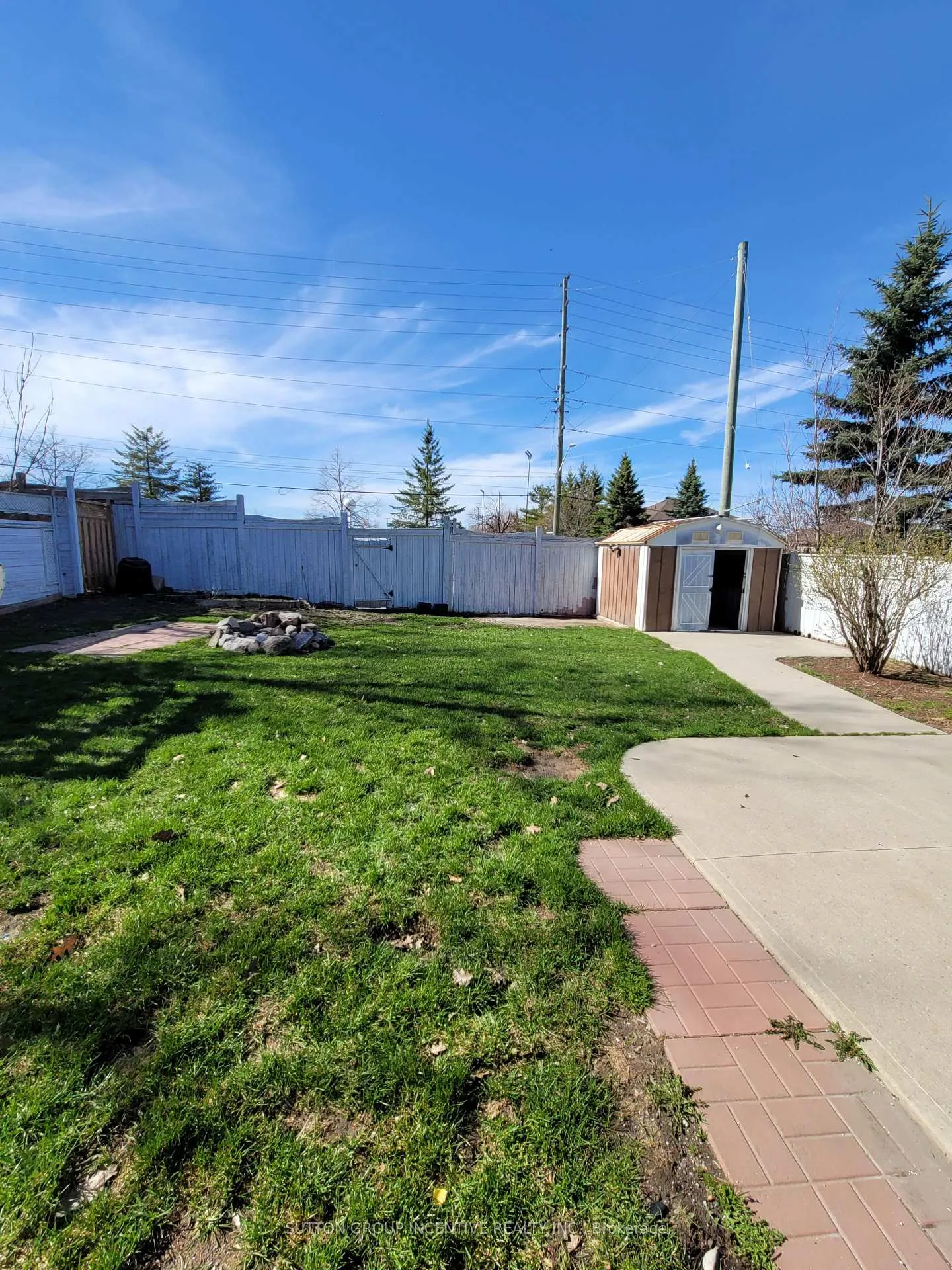 Photo 37 of 50 Farmingdale Crescent, Barrie, Cundles East — HOMEH