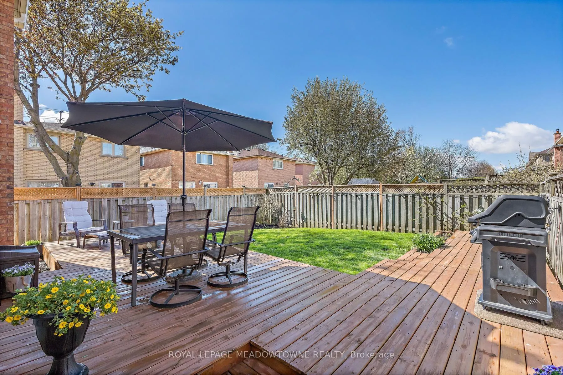 Photo 31 of 4 Shenstone Avenue, Brampton, Heart Lake West — HOMEH