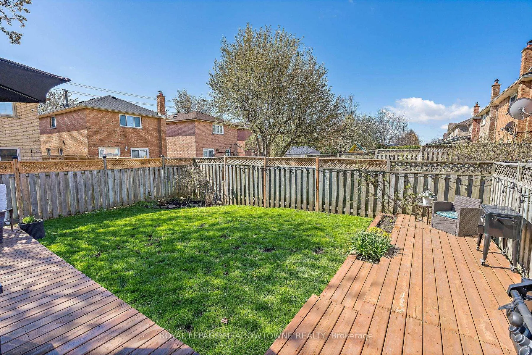 Photo 33 of 4 Shenstone Avenue, Brampton, Heart Lake West — HOMEH