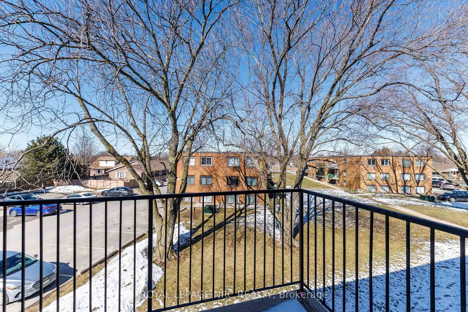 Photo 19 of Unit 36, 452 Carlton Street, St. Catharines, Facer — HOMEH