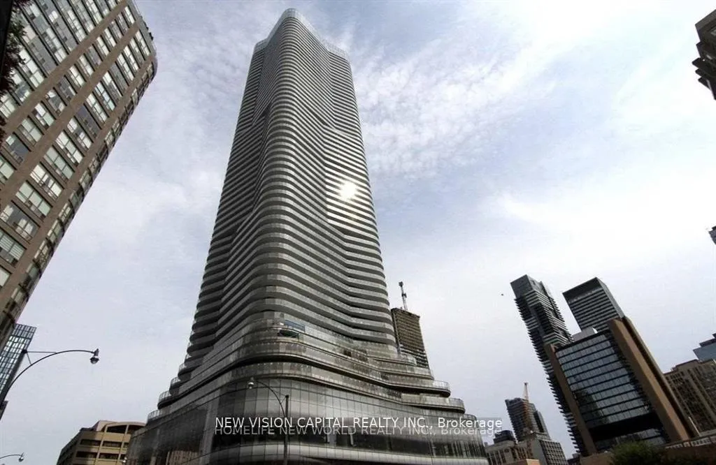 Front of Unit 5509, 11 Wellesley Street W