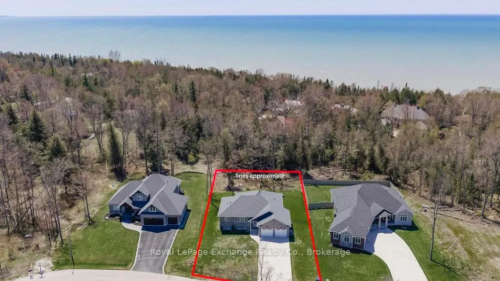 Photo 5 of 14 Sunset Place, Huron-Kinloss — HOMEH